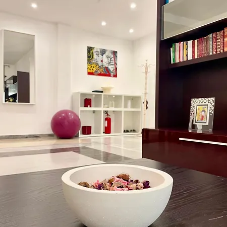 Jo' Gallery, 80 Mq Di Comfort * רומא