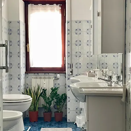 Jo' Gallery, 80 Mq Di Comfort דירה *